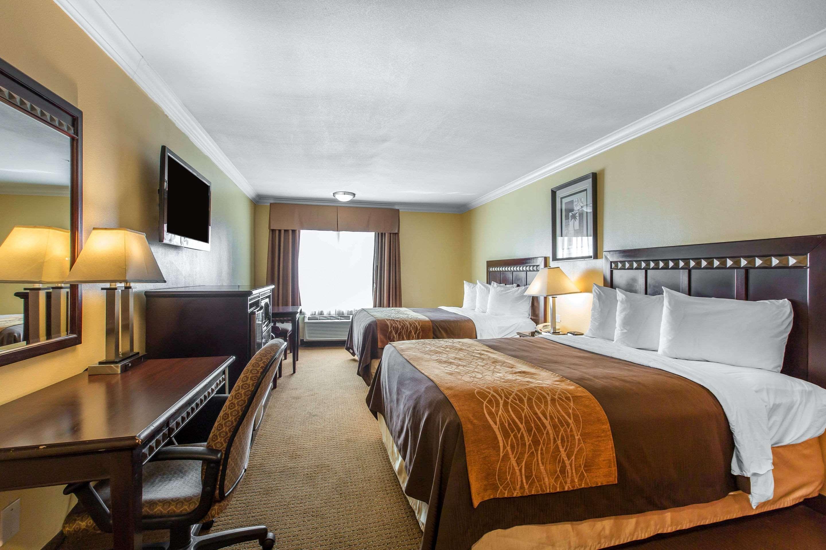 Quality Inn & Suites Bell Gardens-Los Angeles Экстерьер фото
