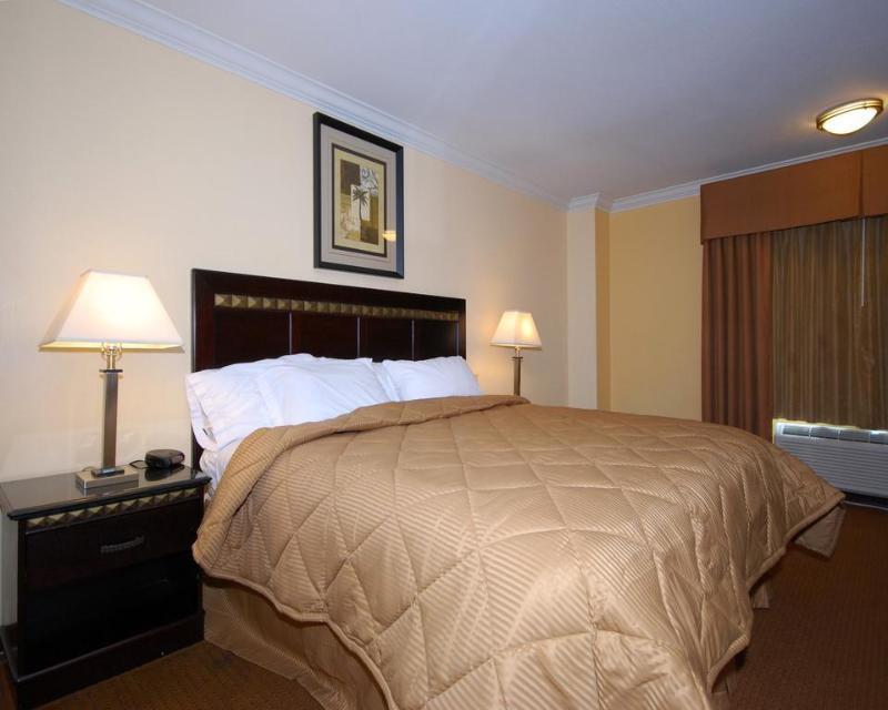 Quality Inn & Suites Bell Gardens-Los Angeles Экстерьер фото